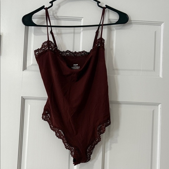 SKIMS Deep Red Lace Bodysuit - Picture 1 of 7